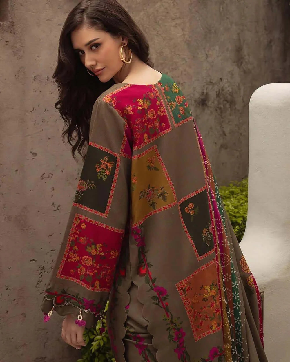 3 Piece Unstitched Digital Printed Lawn Suit with Digital Printed Voil Dupatta