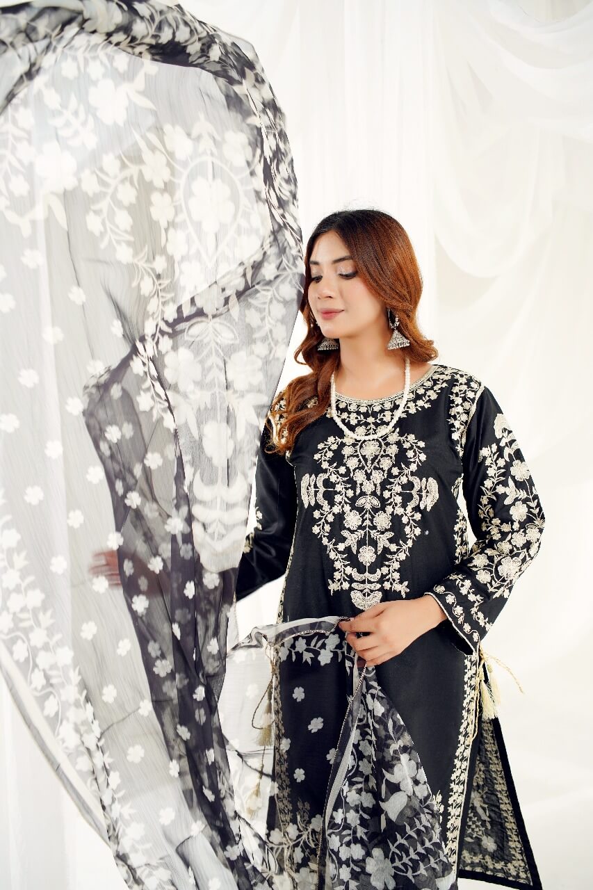 3 Piece Stitched Embroidered Lawn Suit with Printed Monaar Chiffon Dupatta