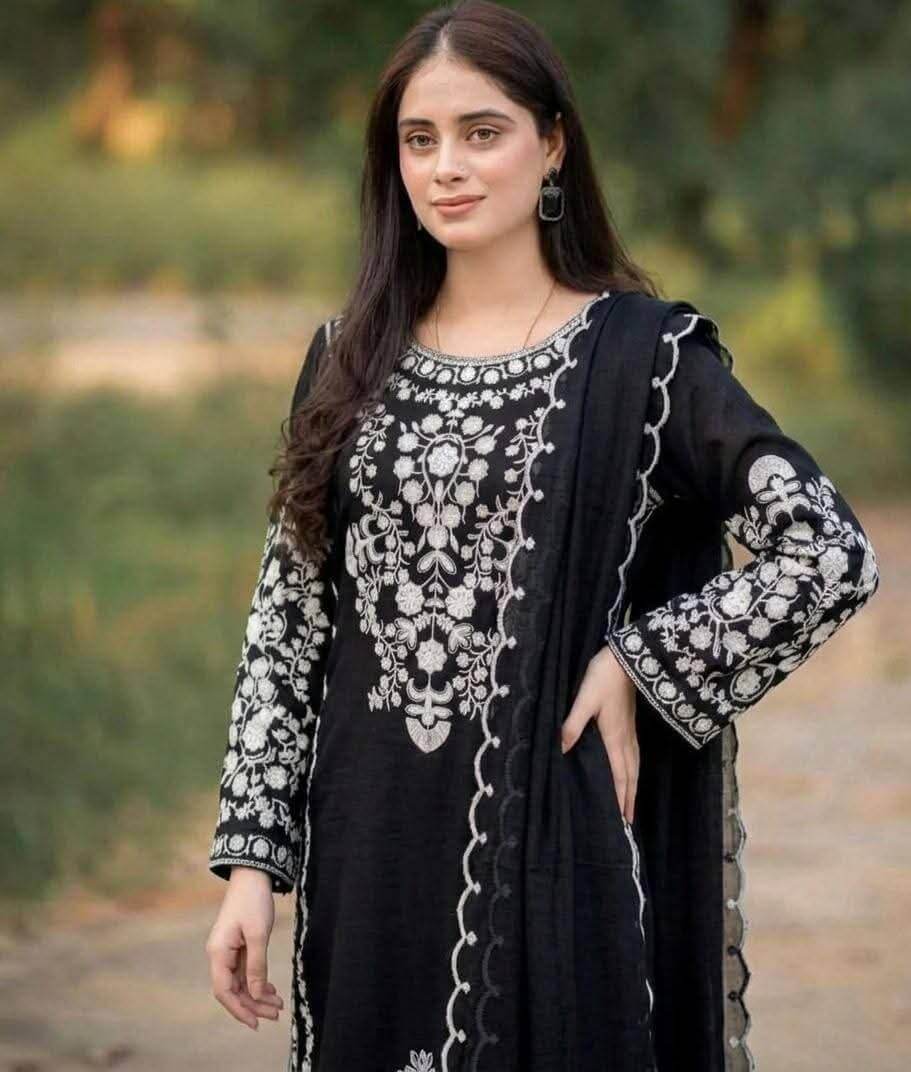 3 Piece Unstitched Heavy Embroidered Lawn Suit with Embroidered Chiffon Dupatta