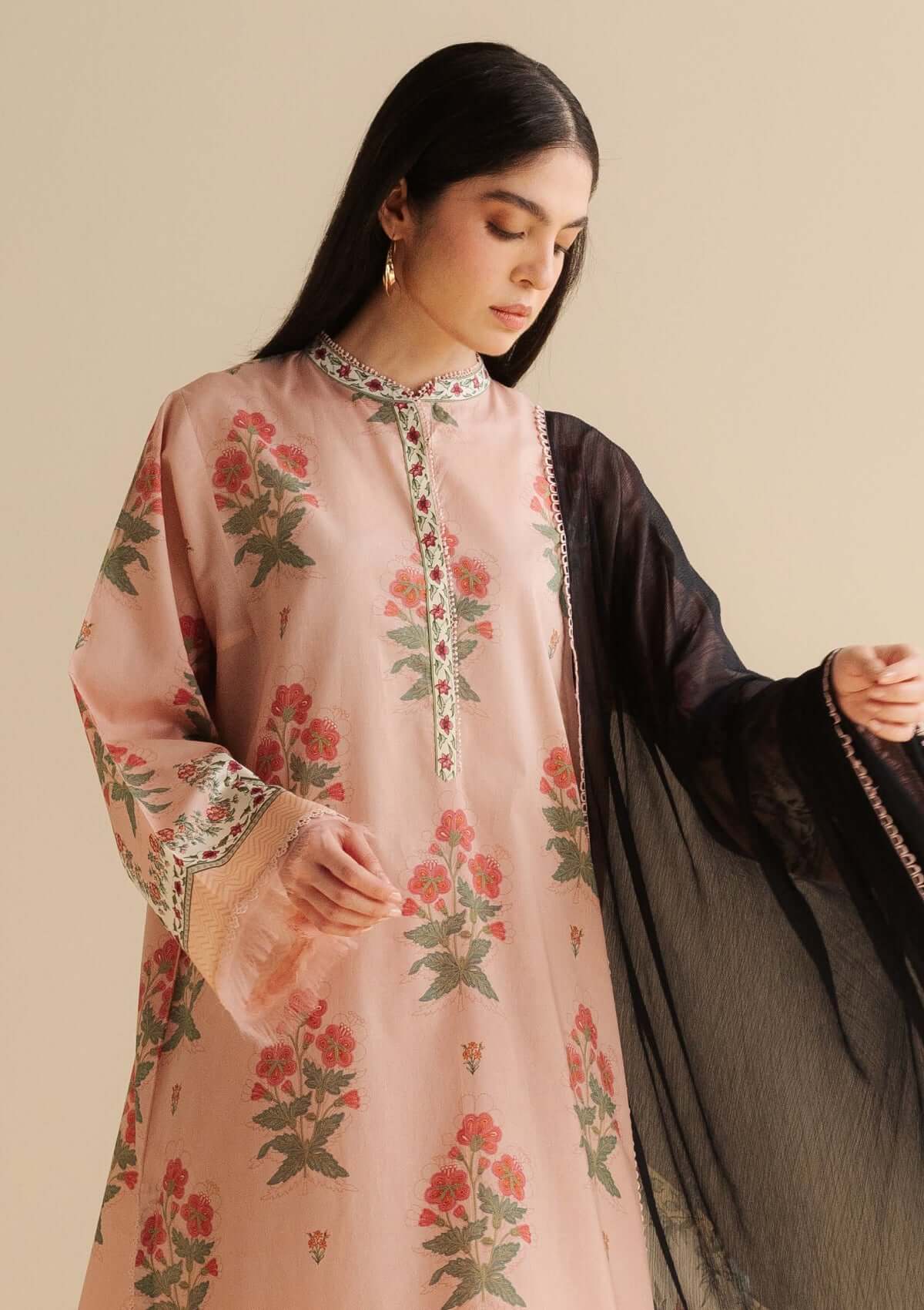 3 Piece Unstitched Digital Printed Lawn Suit with Fine Printed Lawn Dupatta