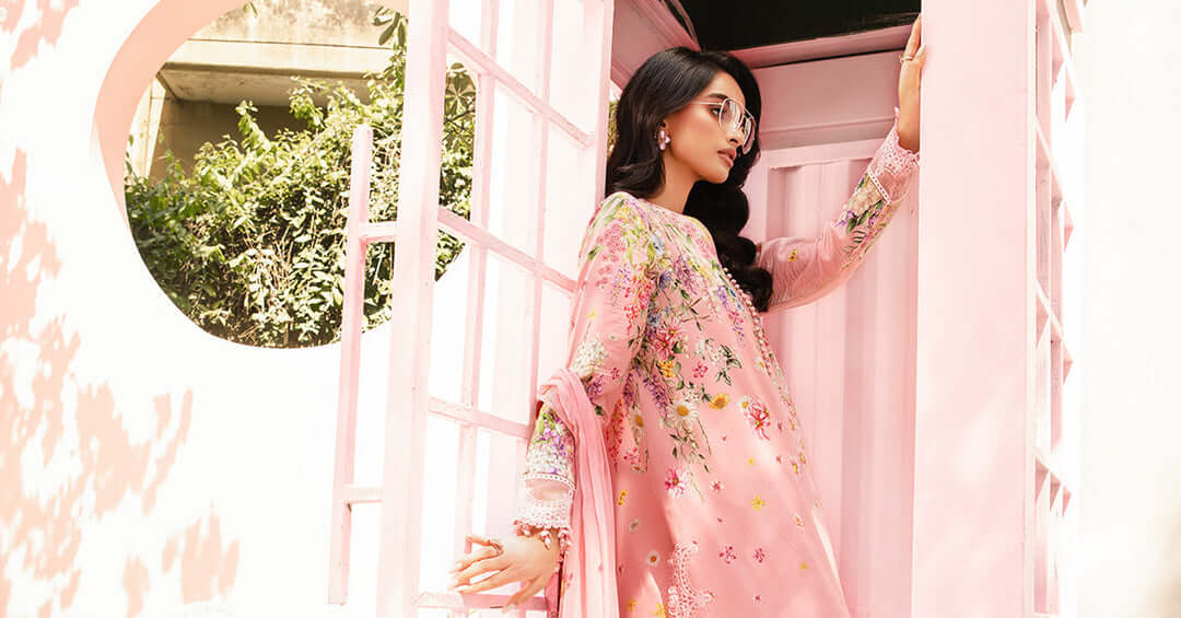 3 Piece Unstitched Heavy Embroidered Lawn Suit with Printed Silk Dupatta