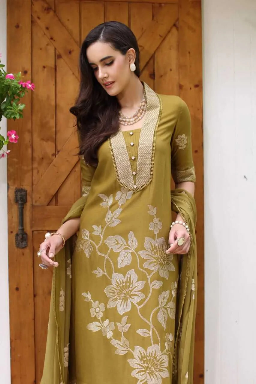 3 Piece Unstitched Heavy Embroidered Lawn Suit with Embroidered Lawn Dupatta