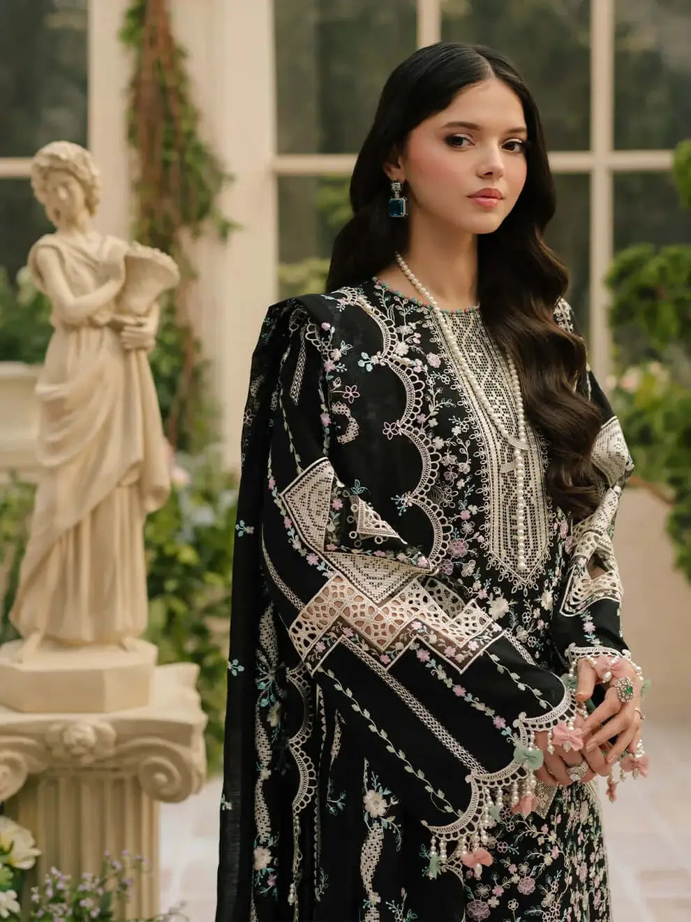 3 Piece Unstitched Heavy Embroidered Lawn Suit with Embroidered Bamber Chiffon Dupatta