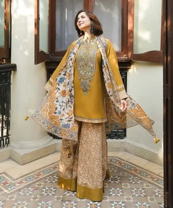 3 Piece Unstitched Heavy Embroidered Lawn Suit with Printed Monaar Slub Dupatta