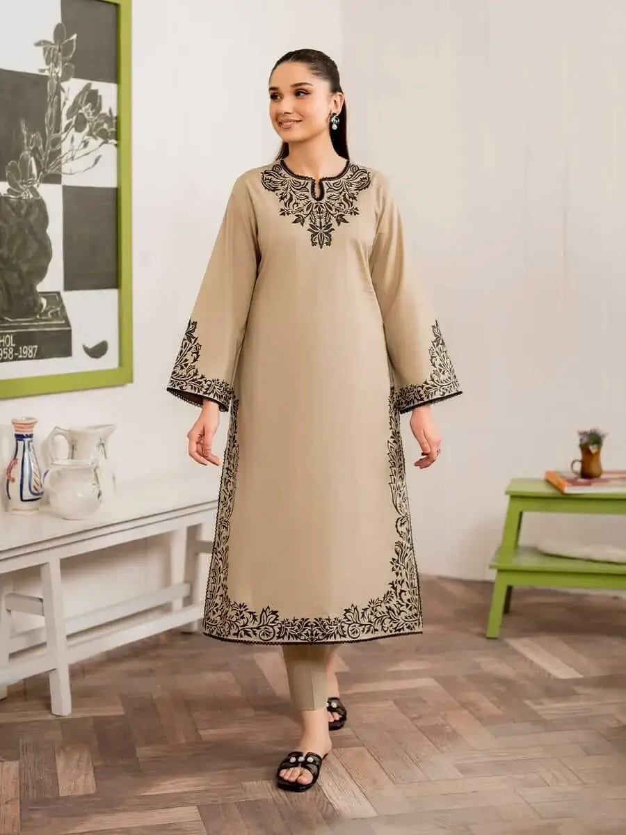 3 Piece Unstitched Heavy Embroidered Lawn Suit with Printed Monaar Slub Dupatta