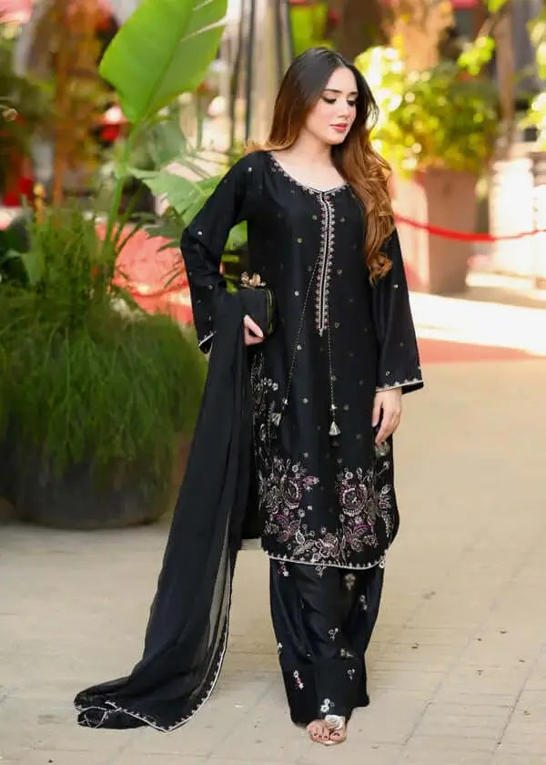 3 Piece Unstitched Heavy Embroidered Lawn Suit with Embroidered Chiffon Dupatta