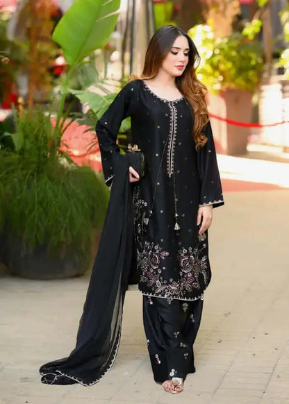 3 Piece Unstitched Heavy Embroidered Lawn Suit with Embroidered Chiffon Dupatta