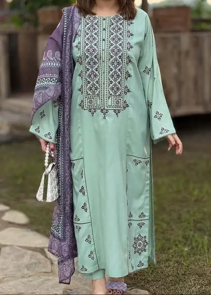 3 Piece Unstitched Heavy Embroidered Lawn Suit with Printed Monaar Slub Dupatta