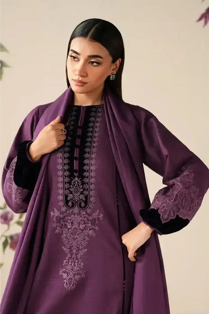 3 Piece Unstitched Embroidered Dhanak Suit with Plain Dhanak Shawl with Velvet Pallu Pcs