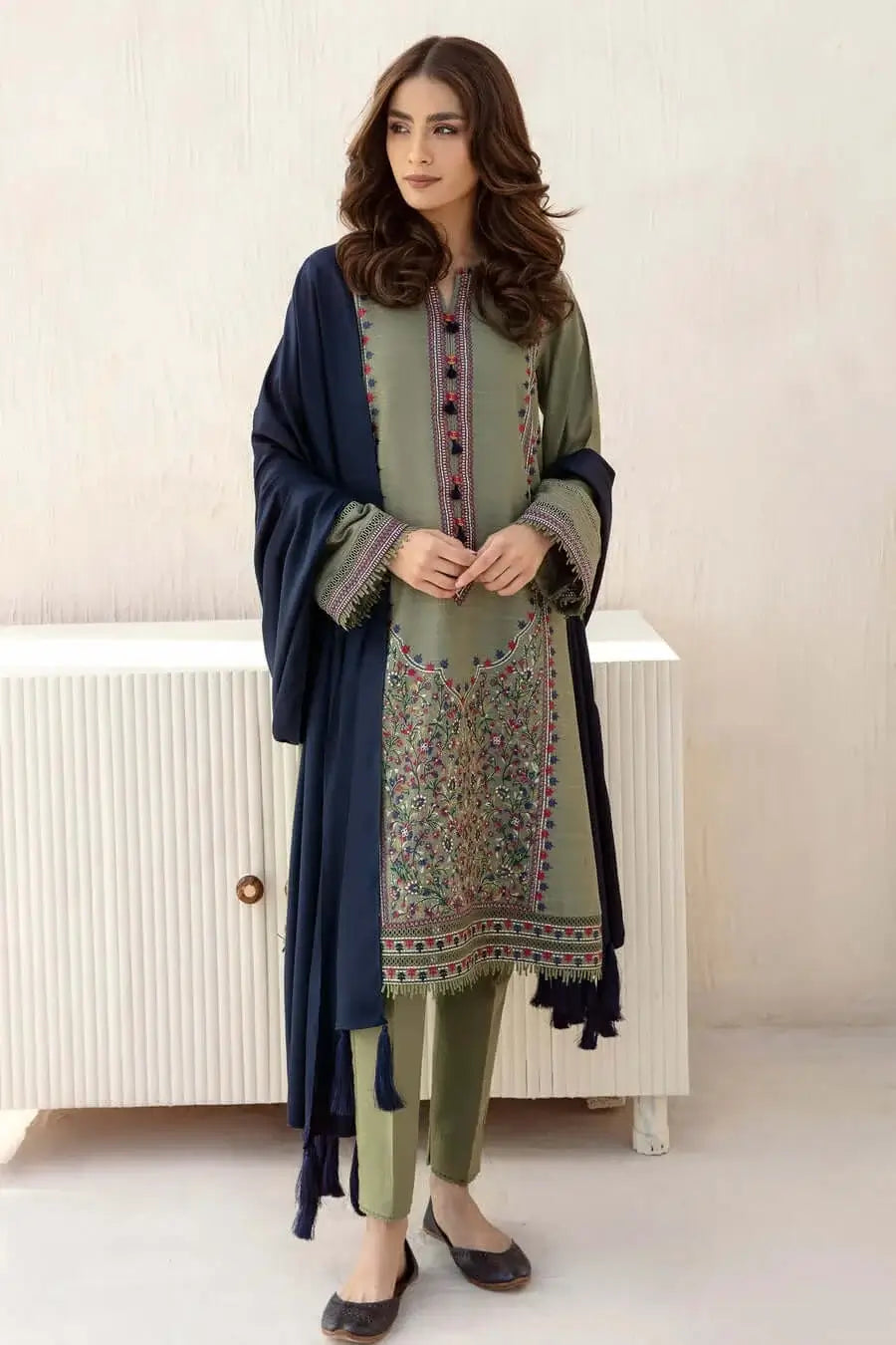 3 Piece Unstitched Heavy Embroidered Dhanak Suit with Plain Dhanak Shawl