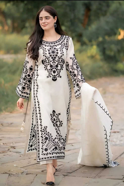 3 Piece Unstitched Heavy Embroidered Lawn Suit with Embroidered Chiffon Dupatta