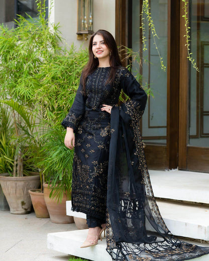 3 Piece Unstitched Heavy Embroided Dhanak Suit With Heavy Embroidered Organza Dupatta