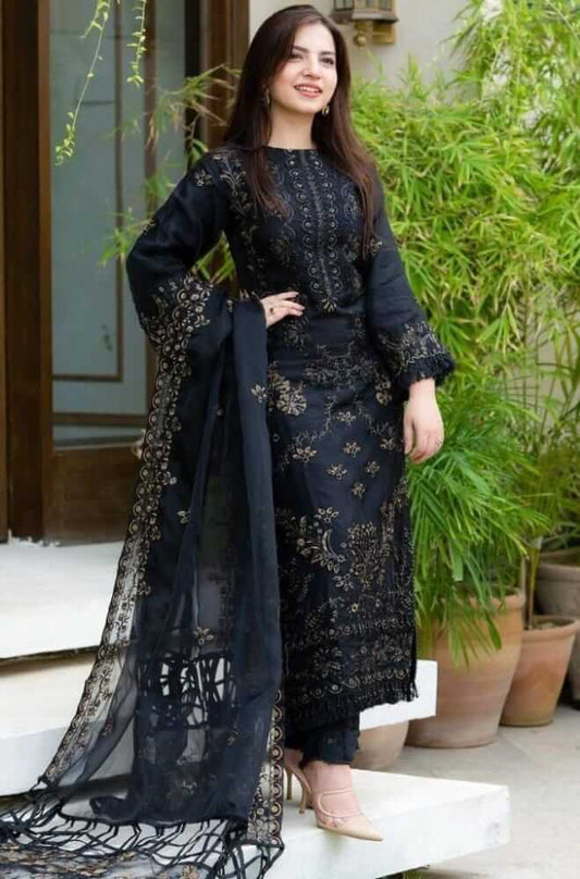 3 Piece Unstitched Heavy Embroided Dhanak Suit With Heavy Embroidered Organza Dupatta