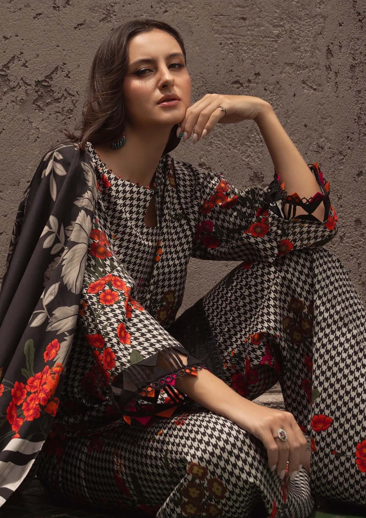 3 Piece Unstitched Digital Printed Khaddar Suit with Printed Khaddar Dupatta