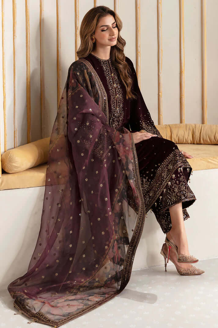 3 Piece Unstitched Heavy Embroidered Velvet Suit with Printed Organza Dupatta