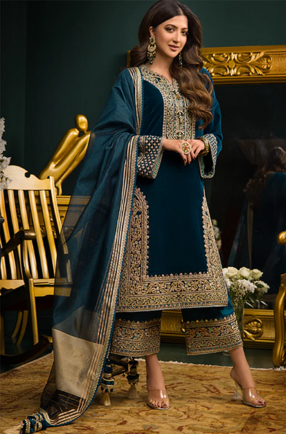 3 Piece Unstitched Heavy Embroidered Velvet Suit with Printed Fine Organza Dupatta