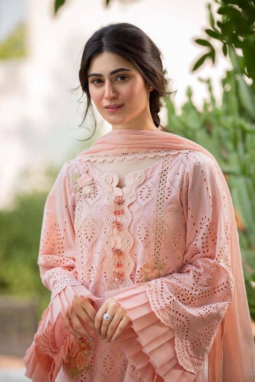 3 Piece Unstitched Heavy Embroidered Chicken Kari Lawn Suit With Heavy Embroidered Bamber Chiffon Dupatta - Malam