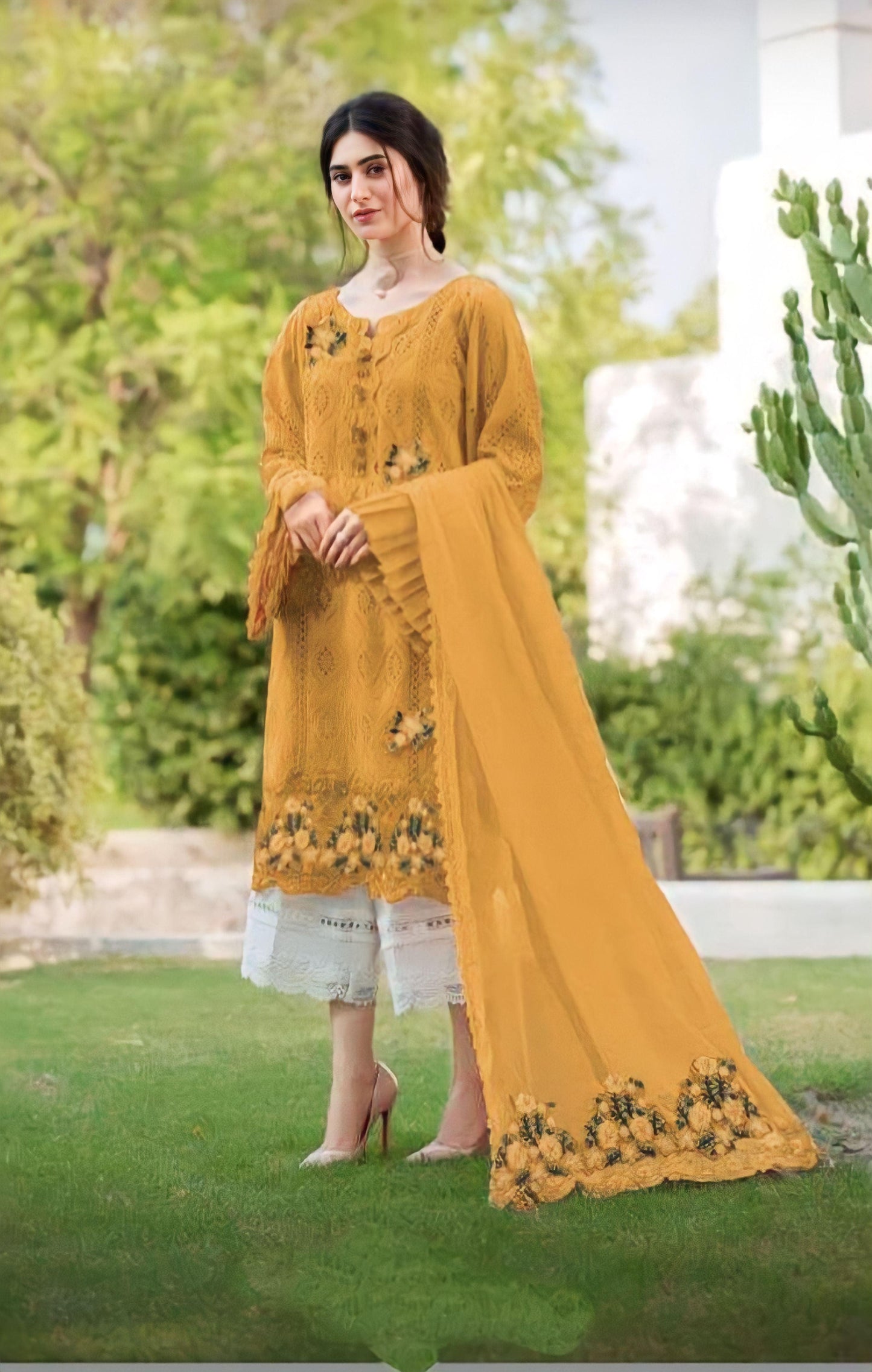 3 Piece Unstitched Heavy Embroidered Chicken Kari Lawn Suit With Heavy Embroidered Bamber Chiffon Dupatta - Malam